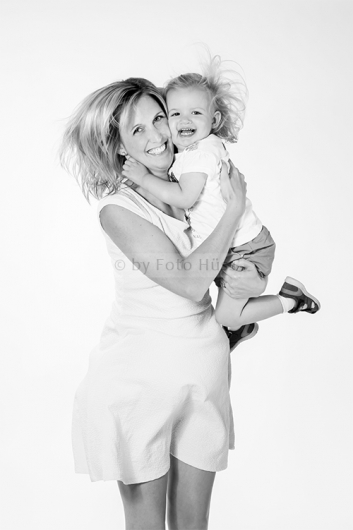 Foto Hüss - Portrait - Familie - Gruppen - Mutter und Kind