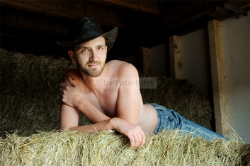 Foto Hüss - Portrait - Männer - Outdoor - Heu