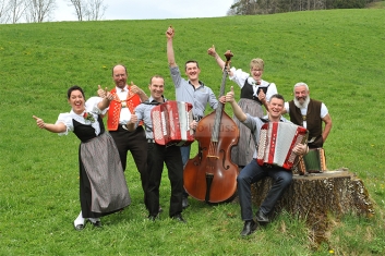 Foto Hüss - Outdoor - Portrait -  Aufnahmen - Gruppen - Ländler - Musik